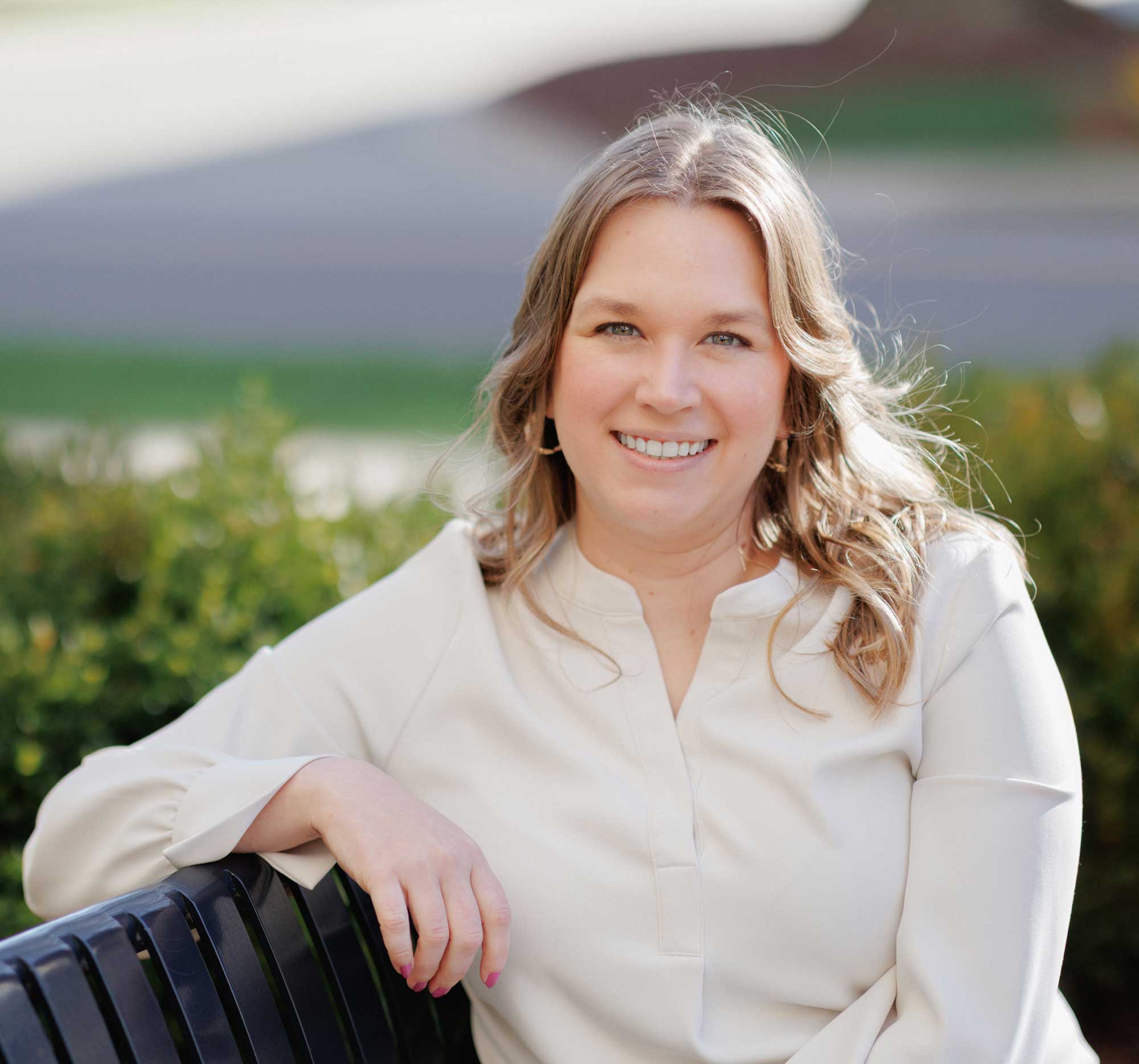 Caitlin Barnhardt headshot